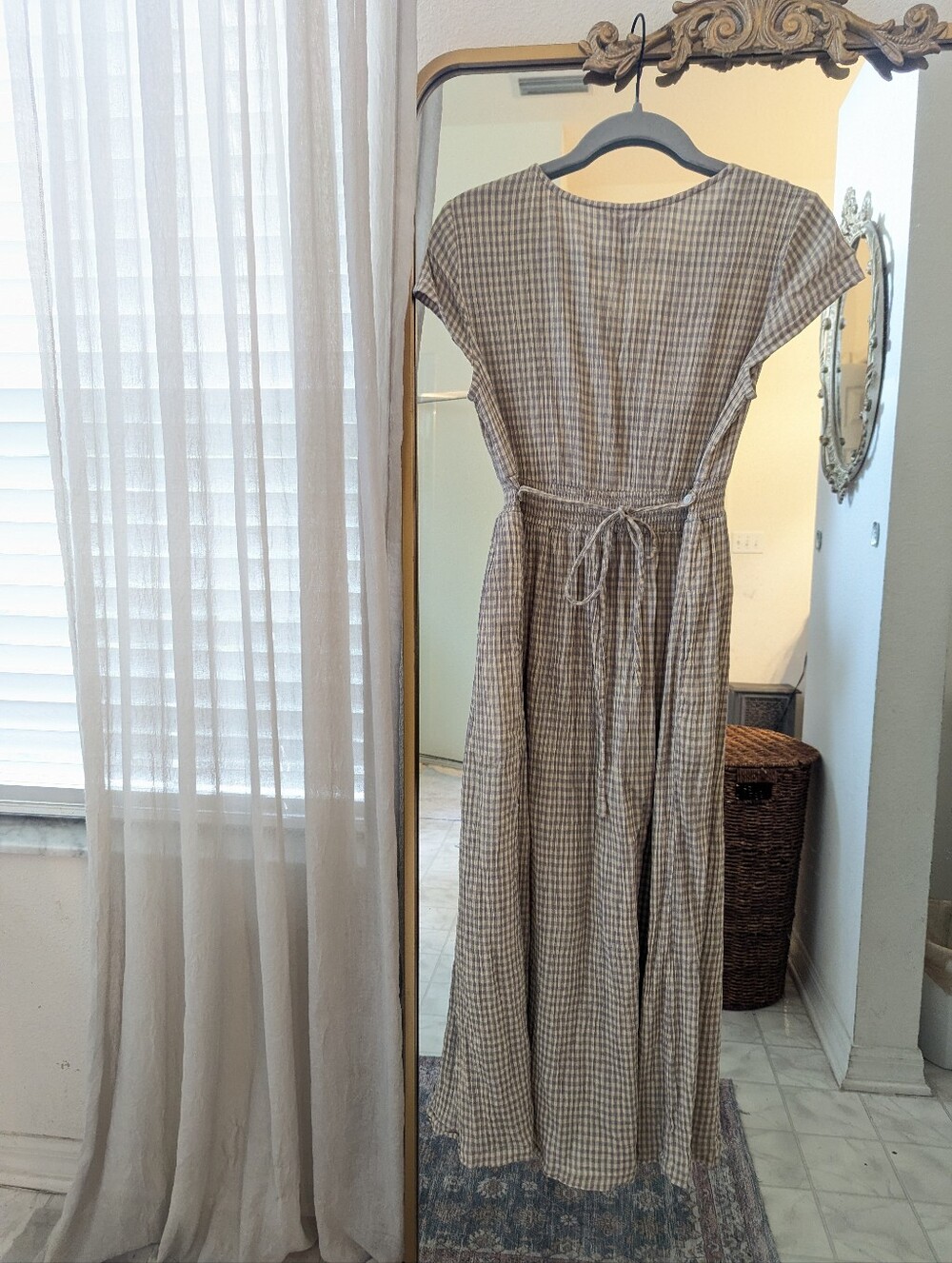 ๐ธ Vintage-Inspired April Cornell Gingham & Lace Maxi Dress ๐ธ - Picture 5 of 6